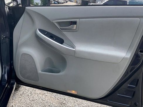 Used 2012 Toyota Prius Three FWD image 21