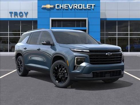 New 2026 Chevrolet Traverse LT w/ Midnight/Sport Edition image 7