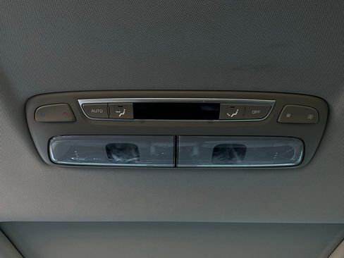 Used 2022 Kia Telluride EX w/ EX Premium Package image 14