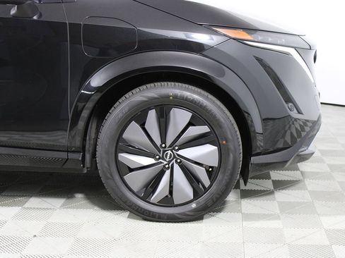 Used 2024 Nissan Ariya FWD image 17