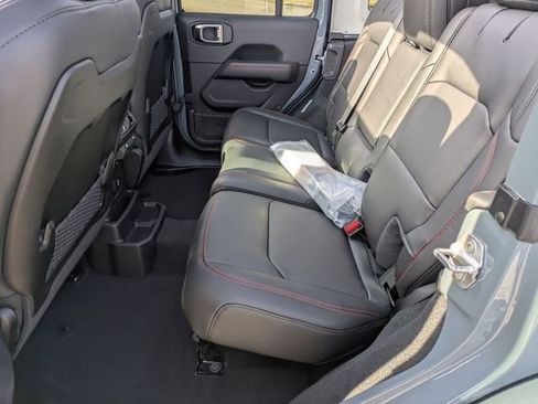 New 2026 Jeep Wrangler Unlimited Rubicon image 35