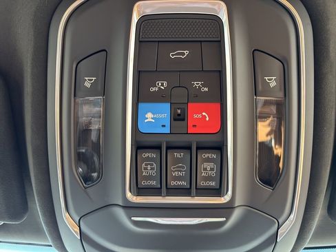 New 2026 Jeep Grand Cherokee Summit AWD/4WD image 73