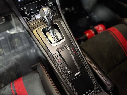 Used 2018 Porsche 911 GT3 image 15