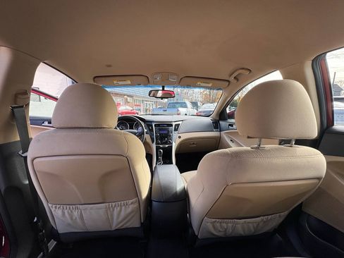 Used 2012 Hyundai Sonata GLS FWD image 35