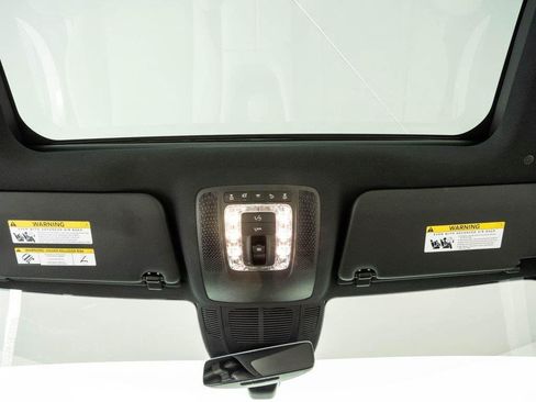 Used 2025 Mercedes-Benz GLE 450e 4MATIC image 19