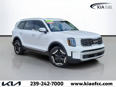 Certified 2025 Kia Telluride S