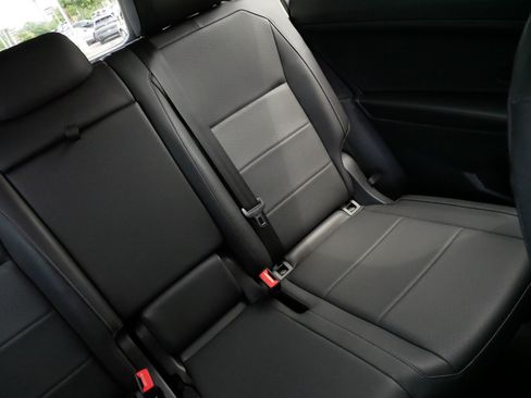 Used 2020 Volkswagen Tiguan SE w/ 3rd Row Seat Package AWD/4WD image 14
