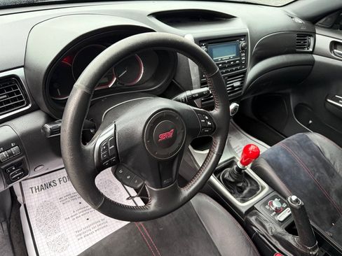 Used 2011 Subaru Impreza WRX STI image 32