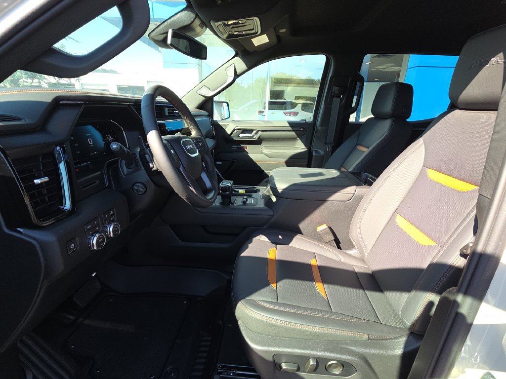 New 2026 GMC Sierra 1500 AT4 AWD/4WD image 17