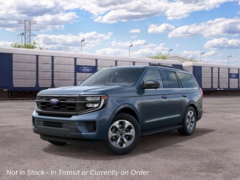 New 2027 Ford Expedition Active AWD/4WD image 2