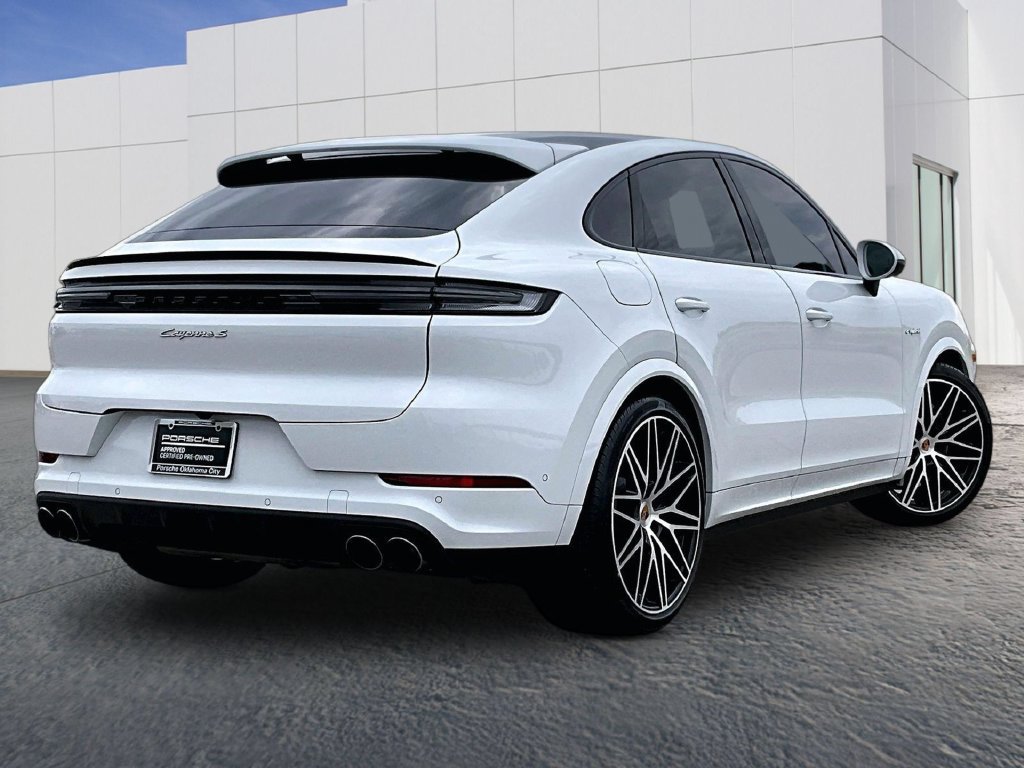 Certified 2025 Porsche Cayenne S AWD/4WD image 7