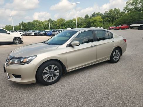 Used 2013 Honda Accord LX image 16