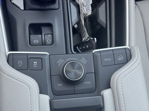 New 2026 Toyota Grand Highlander Platinum image 31