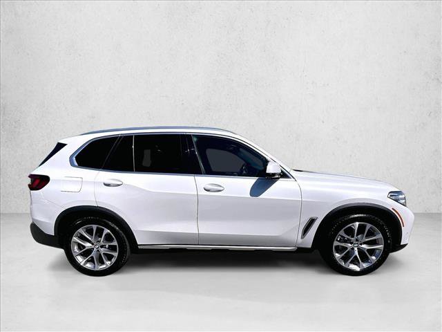 Used 2022 BMW X5 sDrive40i w/ Executive Package RWD image 5