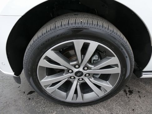 Used 2021 Ford Expedition Max Platinum image 12