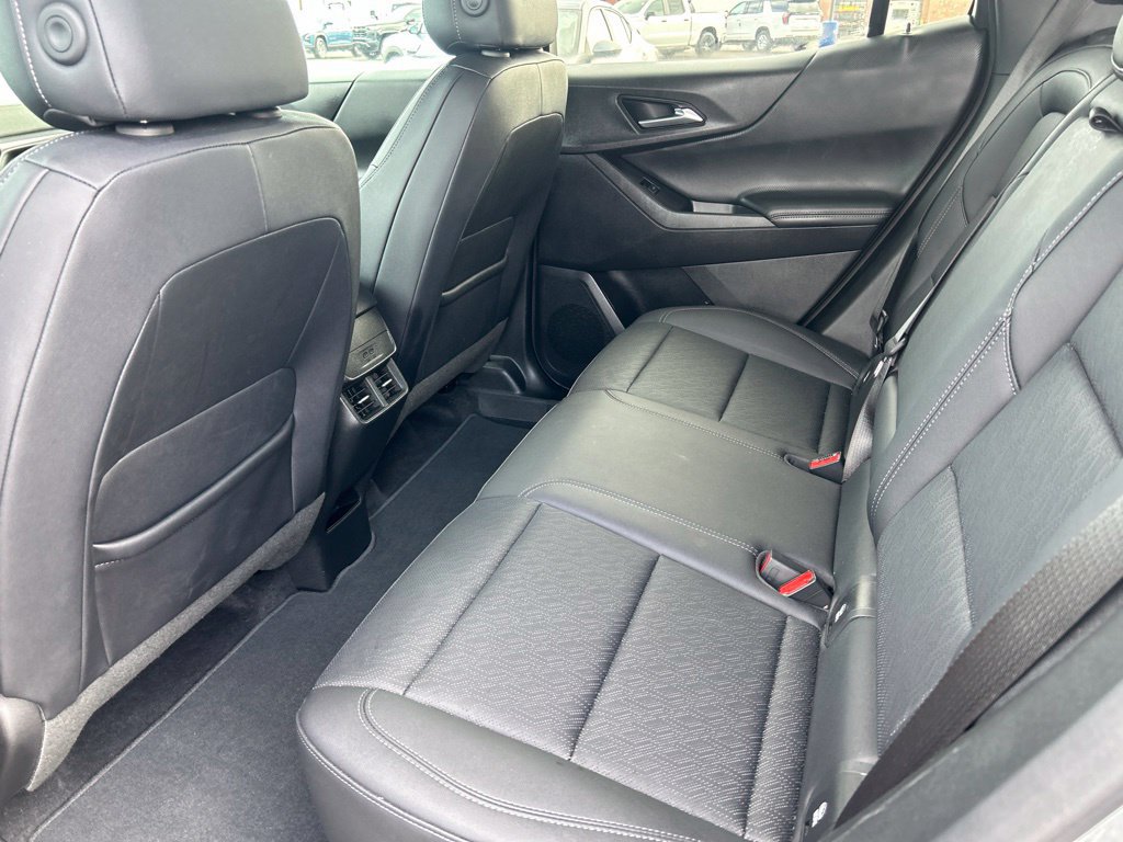 Used 2025 Chevrolet Equinox LT w/ Convenience Package II AWD/4WD image 14