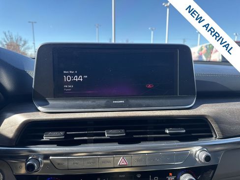 Used 2022 Kia Telluride EX w/ EX Premium Package image 24