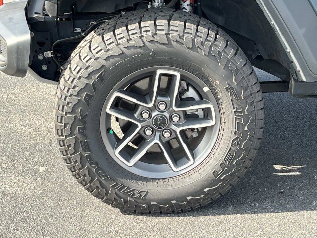 Certified 2026 Jeep Gladiator Mojave AWD/4WD image 11