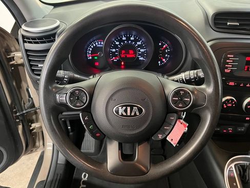 Used 2015 Kia Soul + w/ Eco Package FWD image 20