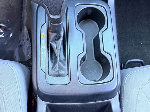 Used 2017 Chevrolet Colorado W/T w/ WT Convenience Package AWD/4WD image 28