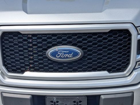 Used 2019 Ford F150 XL w/ Equipment Group 101A Mid AWD/4WD image 12