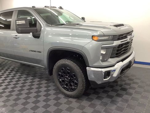 New 2026 Chevrolet Silverado 2500 LT w/ Convenience Package image 20