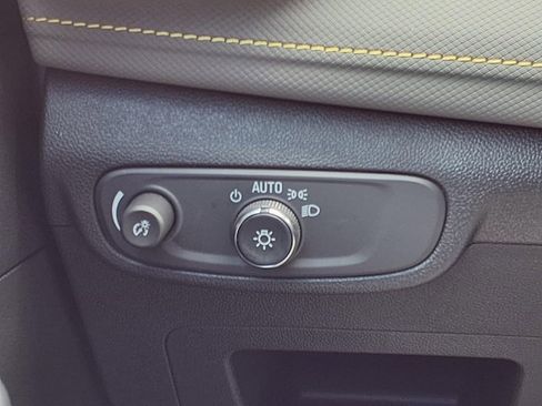 Used 2026 Chevrolet TrailBlazer ACTIV w/ Driver Confidence Package image 18