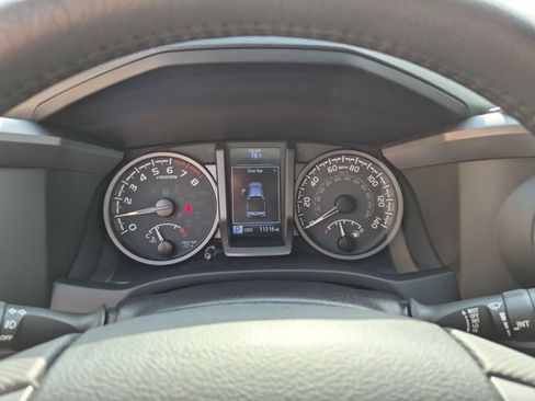 Used 2023 Toyota Tacoma TRD Sport w/ Black Out Package (TMS) AWD/4WD image 11