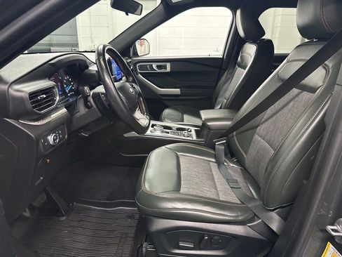 Used 2022 Ford Explorer Timberline image 19