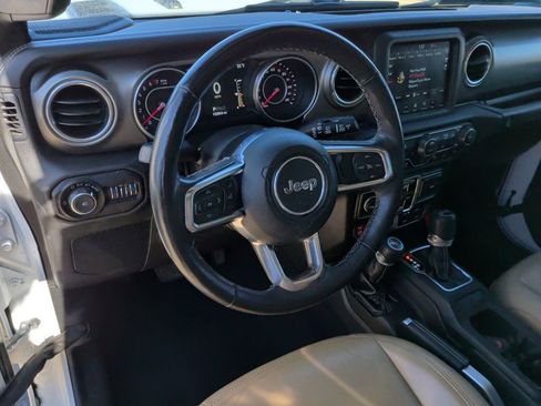 Used 2018 Jeep Wrangler Unlimited Rubicon image 14