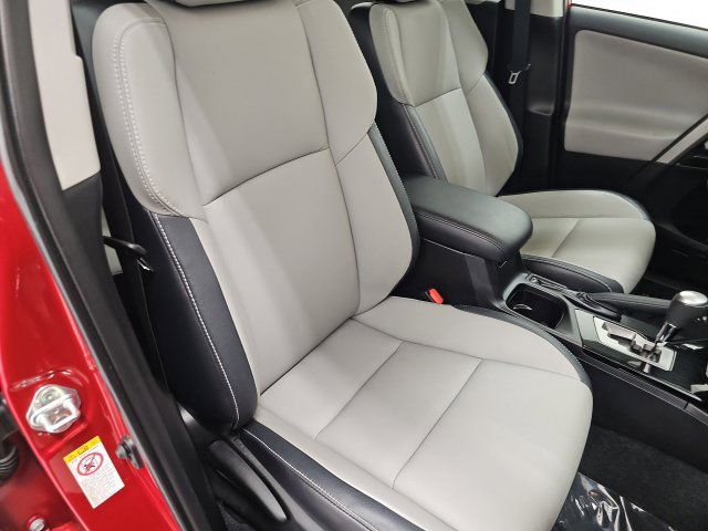 Used 2017 Toyota RAV4 Limited w/ All Weather Liner Package AWD/4WD image 38