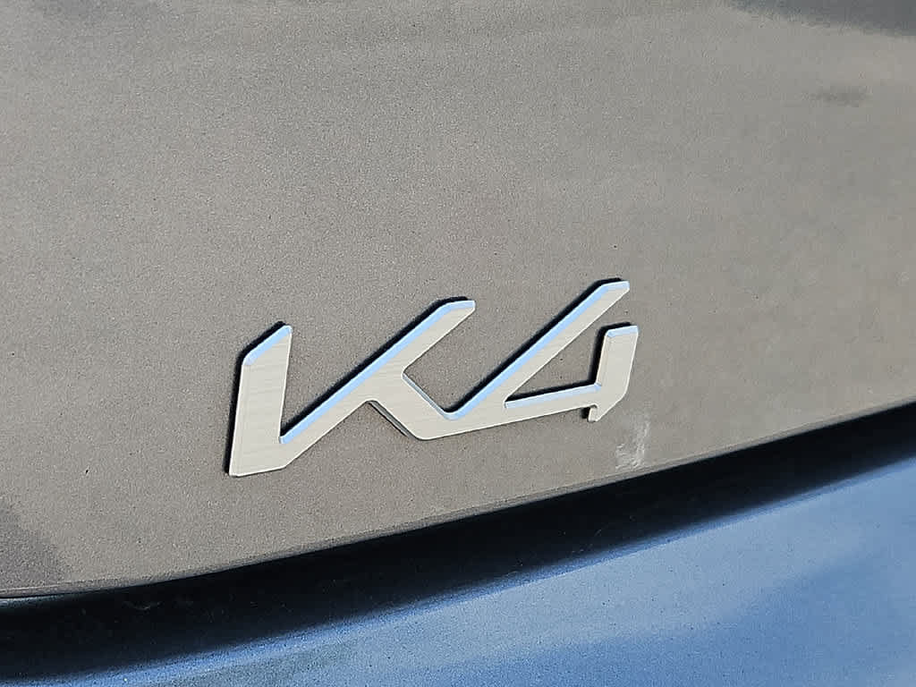 Used 2025 Kia K4 FWD image 31