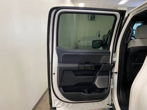 New 2023 Ford F150 Lightning Platinum image 13