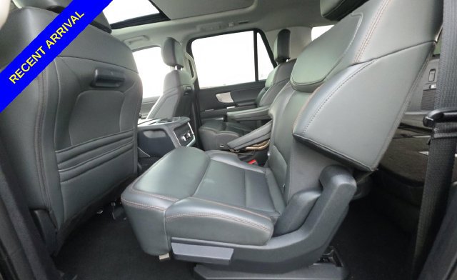Used 2025 Ford Expedition Max Active AWD/4WD image 22