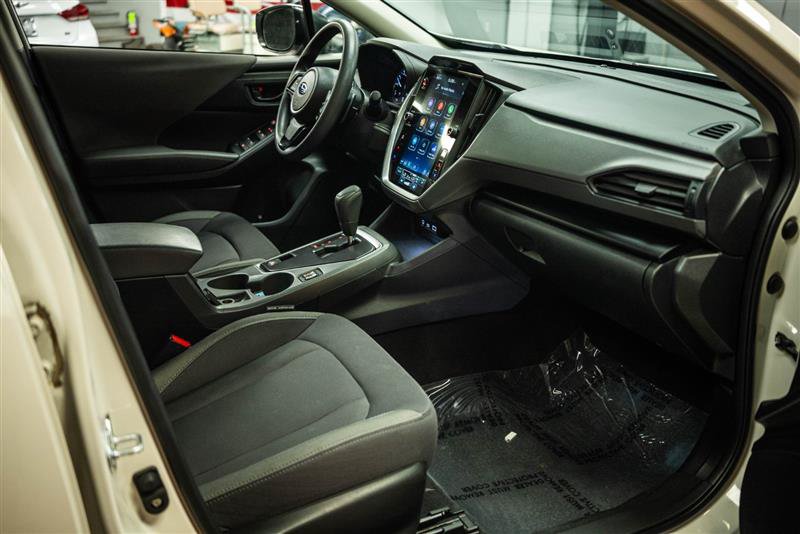 Used 2025 Subaru Crosstrek 2.5i Premium AWD/4WD image 13