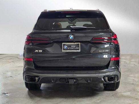 Used 2026 BMW X5 xDrive40i w/ M Sport Package AWD/4WD image 4