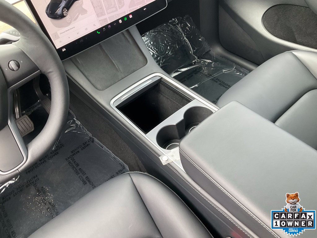 Used 2024 Tesla Model Y 2WD image 39