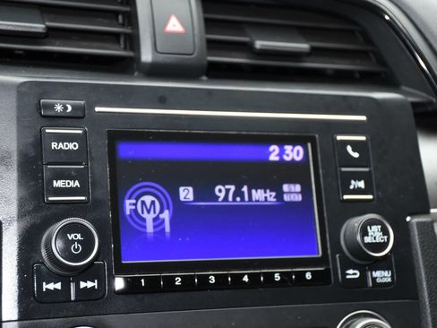 Used 2017 Honda Civic LX image 31
