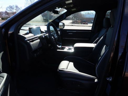 New 2026 GMC Sierra EV Elevation w/ Premium Package image 8