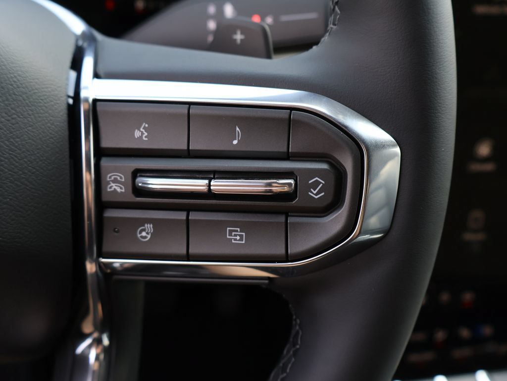 New 2027 GMC Terrain Elevation w/ Elevation Premium Package AWD/4WD image 34