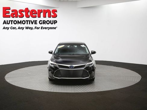 Used 2018 Toyota Avalon Limited image 51