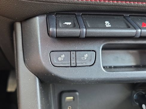 Used 2018 GMC Canyon All Terrain w/ Trailering Package AWD/4WD image 23