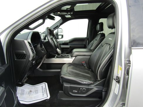 Used 2019 Ford F350 Platinum w/ Platinum Ultimate Package image 30