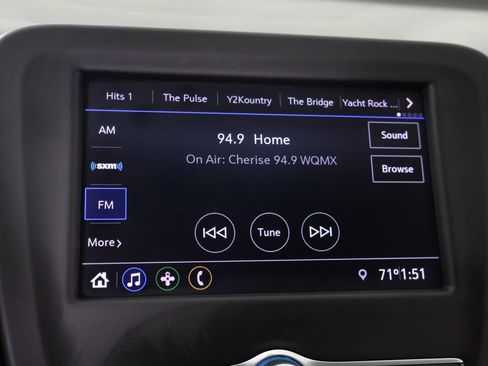 Used 2021 Chevrolet Equinox LT FWD image 45