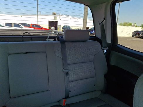 Used 2018 Chevrolet Silverado 1500 Custom w/ Custom Value Package AWD/4WD image 21