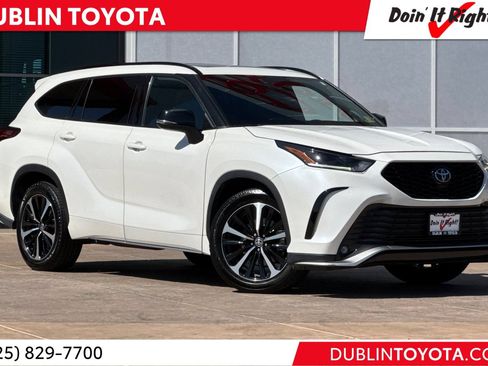 Certified 2021 Toyota Highlander XSE AWD/4WD image 1