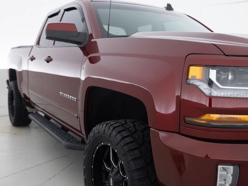Used 2017 Chevrolet Silverado 1500 LT w/ All Star Edition AWD/4WD image 11