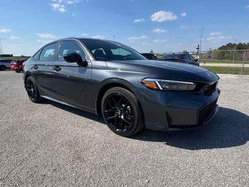 Used 2026 Honda Civic Sport image 4