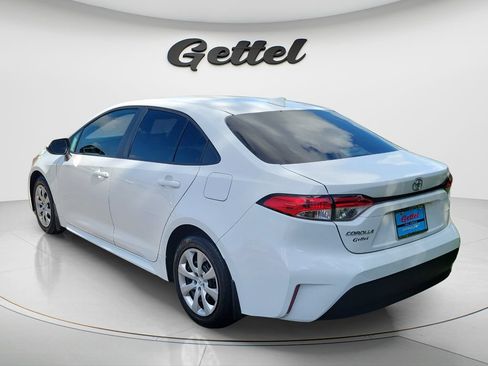 Used 2025 Toyota Corolla LE FWD image 7