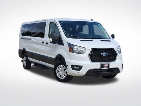Used 2025 Ford Transit 350 XLT image 2